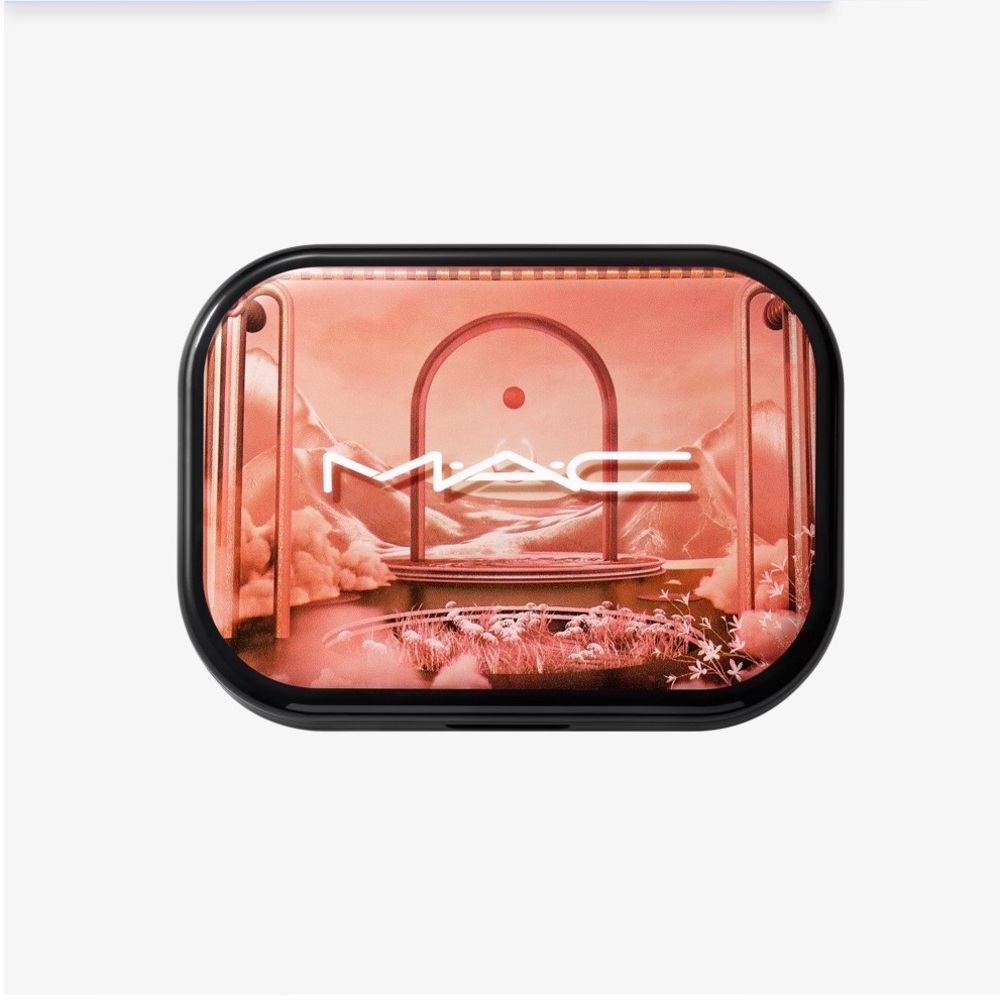 MAC Connect In Colour Eyeshadow Palette